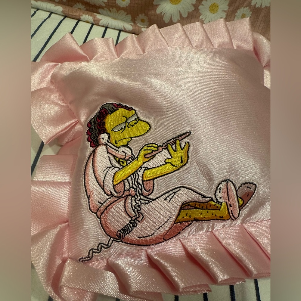 2016 Skinny Dip, Moe Pillow make up bag - Picture 6 of 17